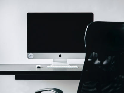 Matt - Height-Adjustable Desk with PerfectSense® Matt Surface