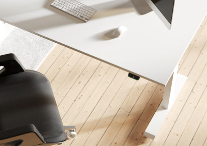 Liv – Height-Adjustable Desk with Laminate Top