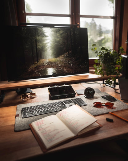 Lagom – Premium Height-Adjustable Solid Wood Desk
